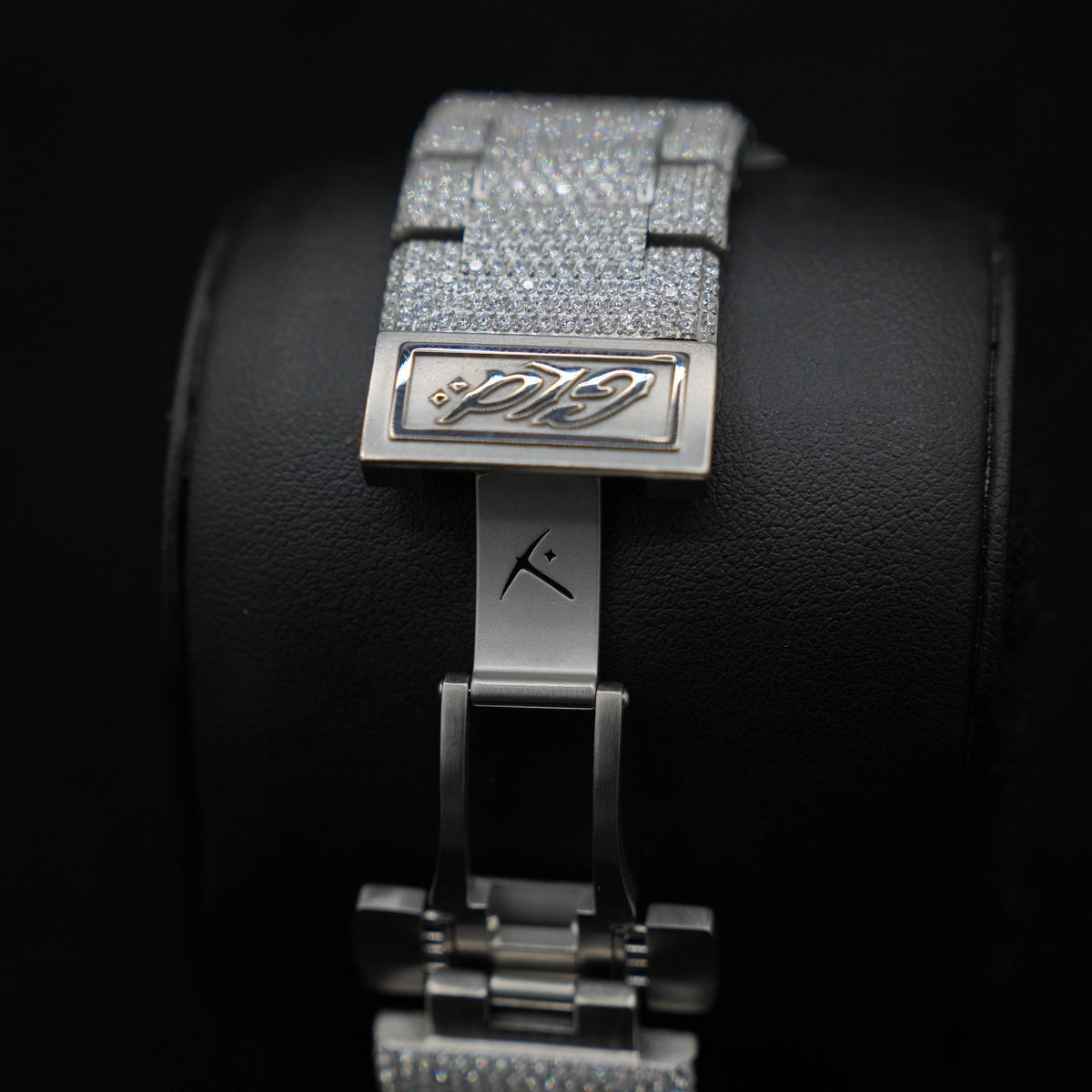 42MM Fully Iced Ruby Accent Alpha Era® 316